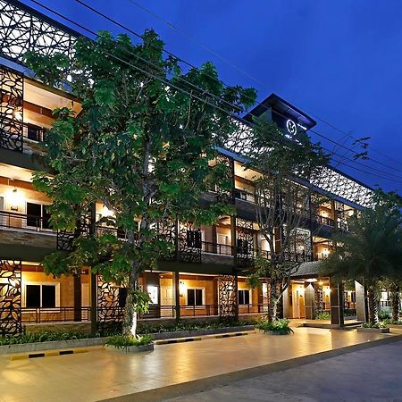 The Vega Resort Chonburi Exterior photo